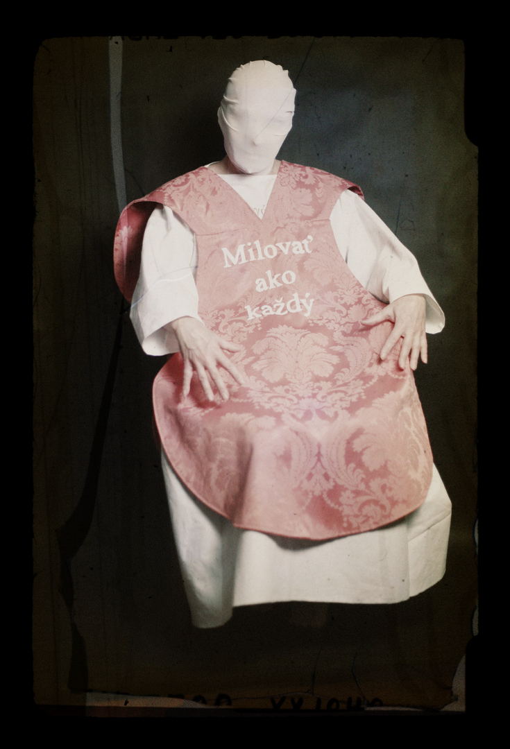 To Love Like Anyone Else (Exhibition Press Release) / Milovať ako každý (Tlačová správa k výstave)